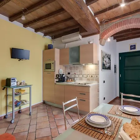Apartment La Loggia Florence