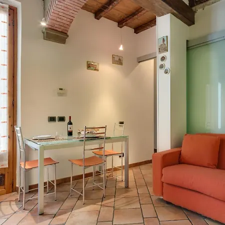 La Loggia Apartment *